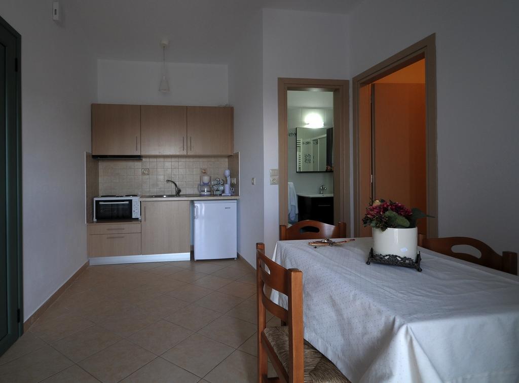 Anemoni Apartman Diakófti Szoba fotó